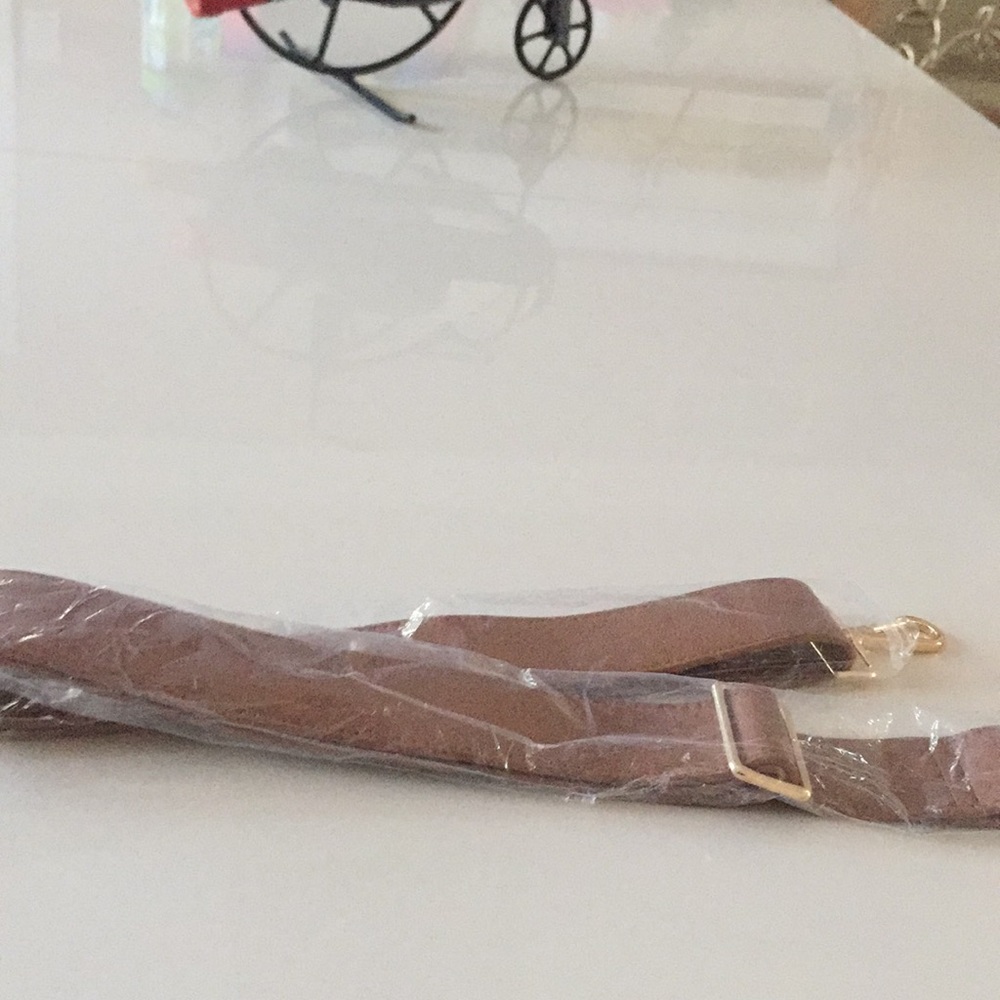 Long belt for bag crossbody lights brown color new